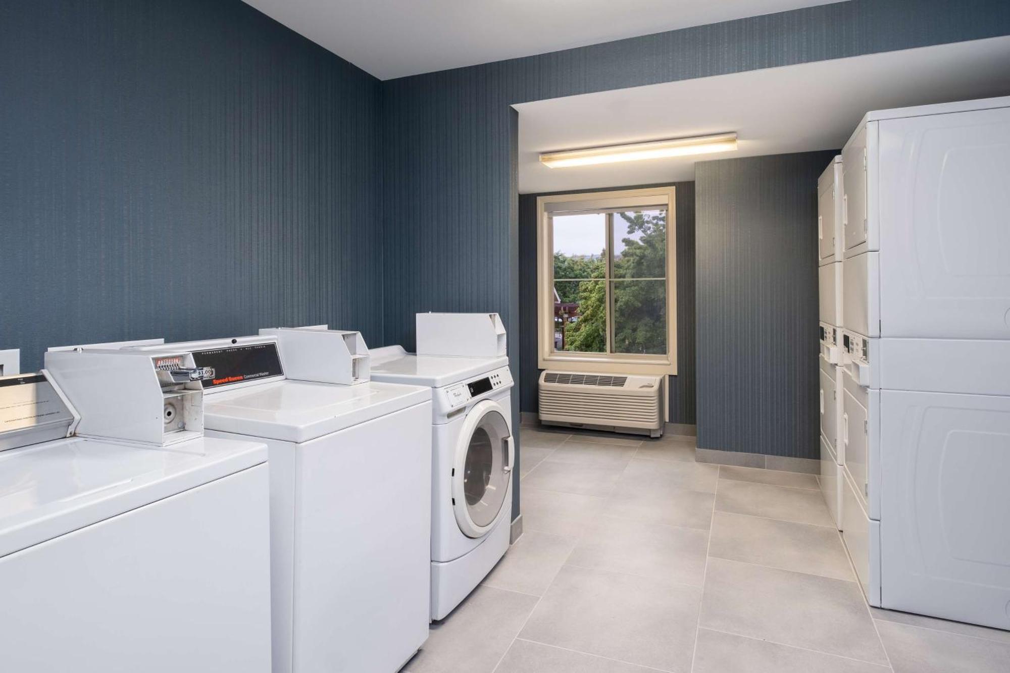 Homewood Suites Medford Eksteriør billede